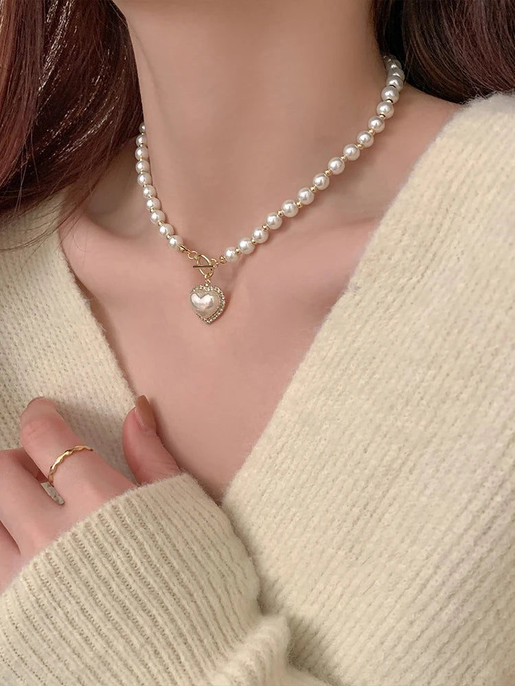 Elegant Heart Pearl Necklace