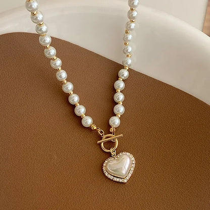 Elegant Heart Pearl Necklace