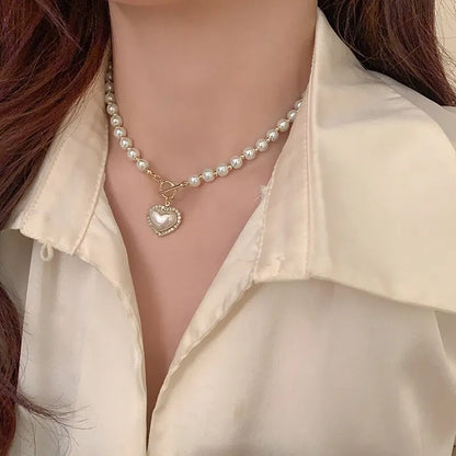 Elegant Heart Pearl Necklace